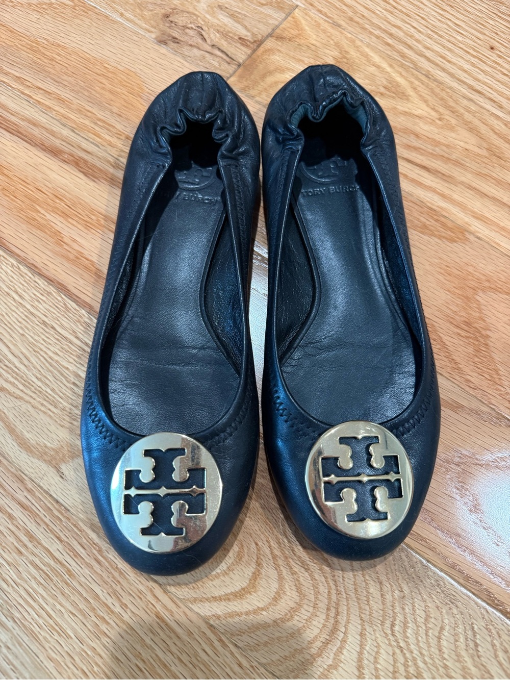 Tory Burch Black Leather Logo Ballet Flats